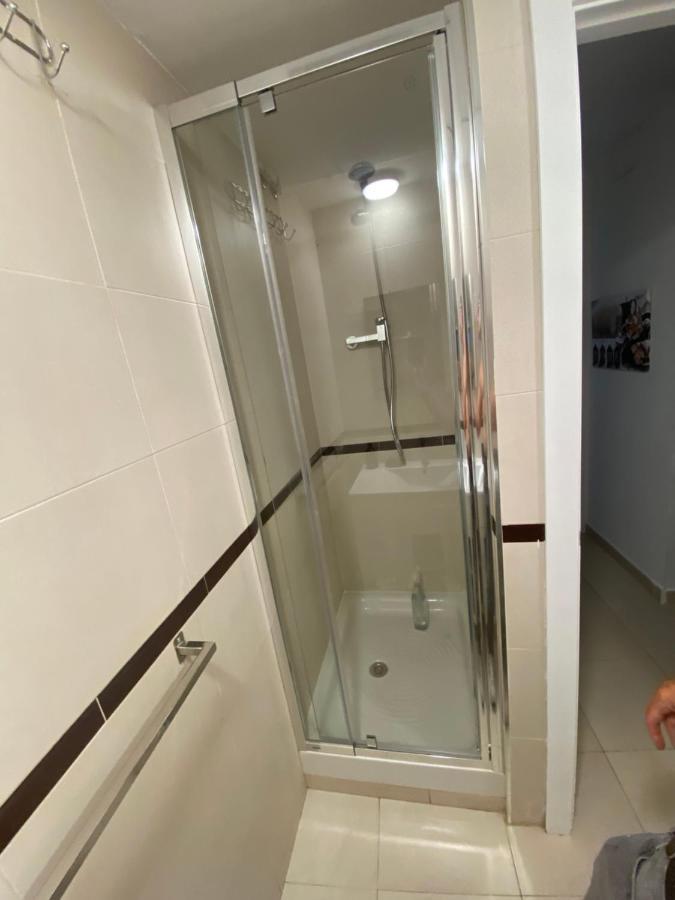 Apartaments Puigcardener 1 Манреса Екстериор снимка